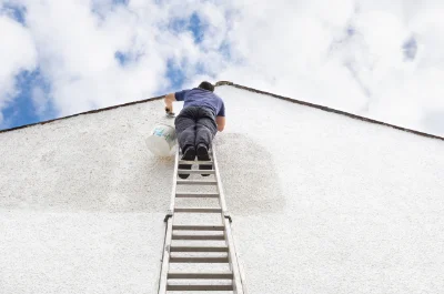 Peinture extérieure à Lizac — façades et ravalement